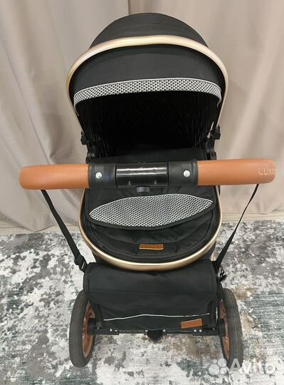 Коляска 3 в 1 (трансформер)