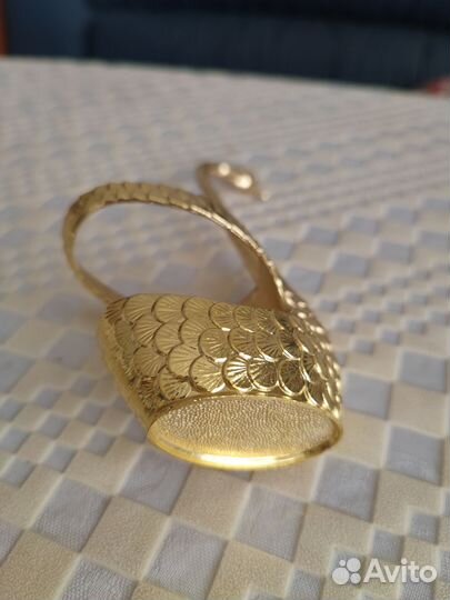 Салфетница лебедь