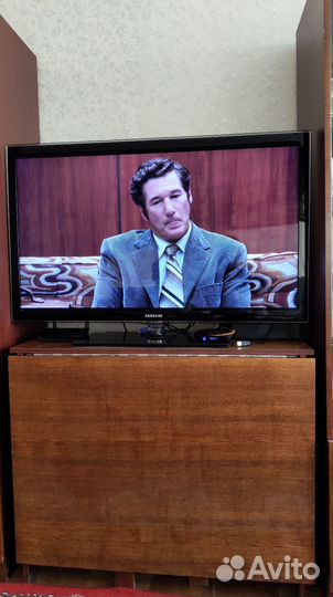 Телевизор samsung 40