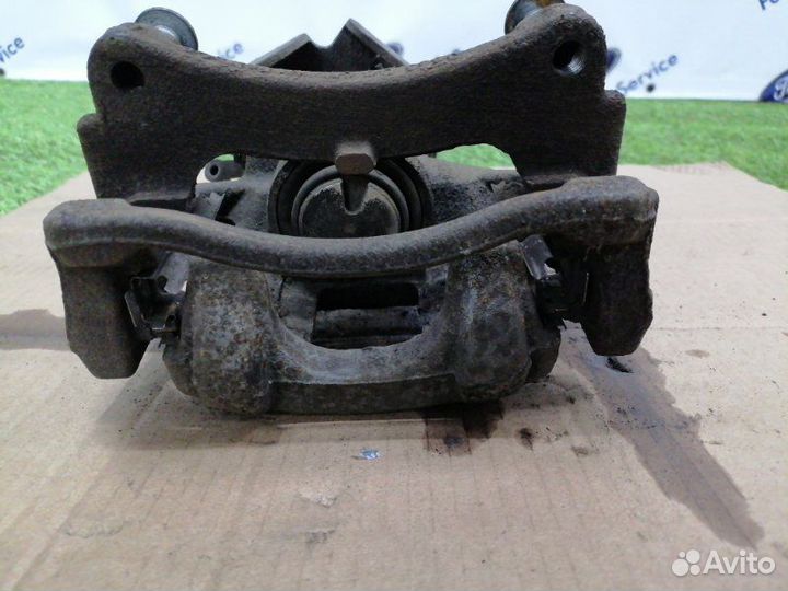 Суппорт тормозной задний правый Ford Transit 8