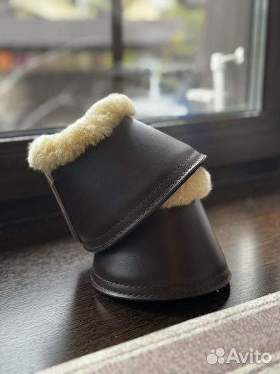 Кобуры (колокольчики) для лошади