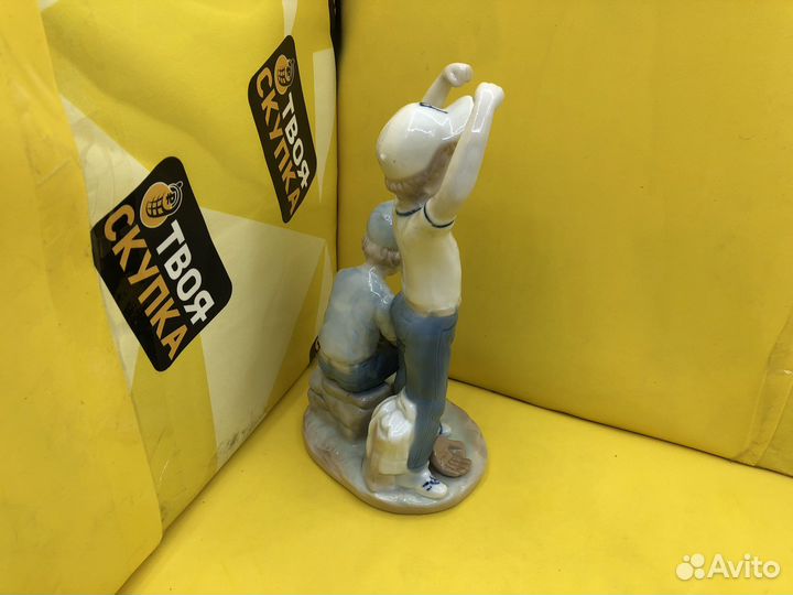 М.1452 Фарфор 1989г Poul Sebastian