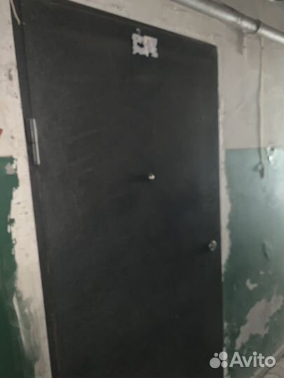 Дверь входная металлическая бу