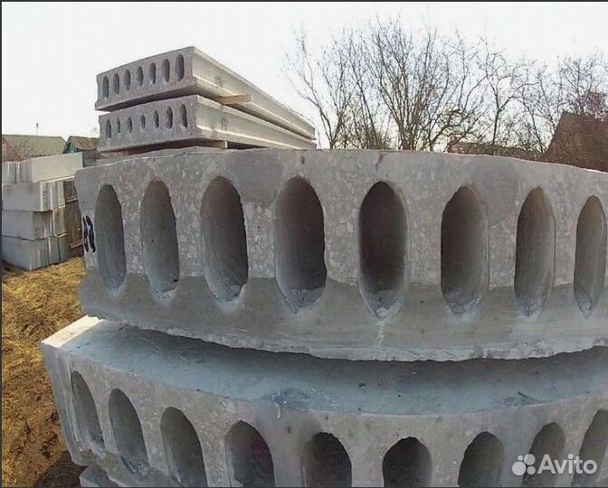 Плиты многопустотные рядом