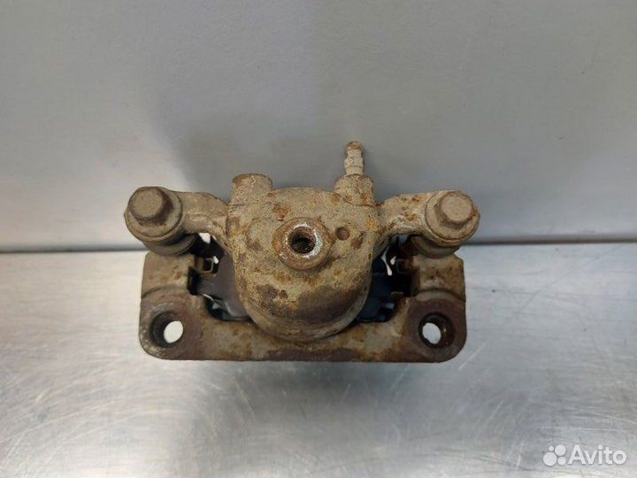 Суппорт задний правый Nissan Murano Z50 VQ35DE