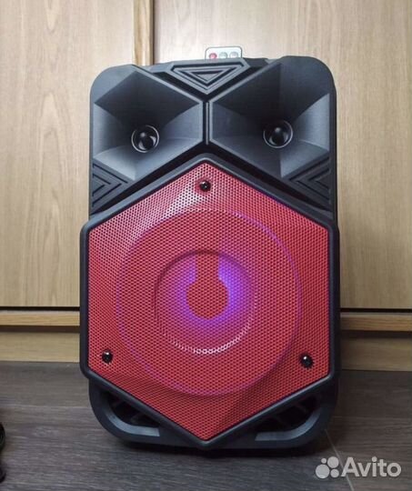 Беспроводная блютуз колонка