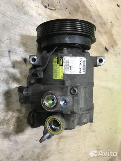 Компрессор кондиционера Volvo