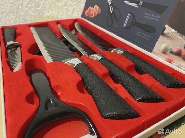 Набор кухонных ножей новый