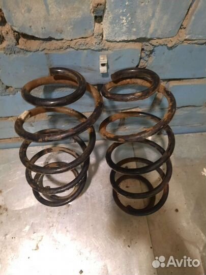 Передняя пружина priora granta kalina 1119 за 1 шт