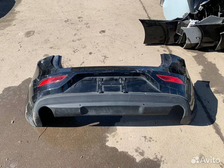 Бампер задний Вольво V40 2012-2016 Volvo V40