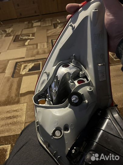 Задний фонарь опель астра хэтчбек