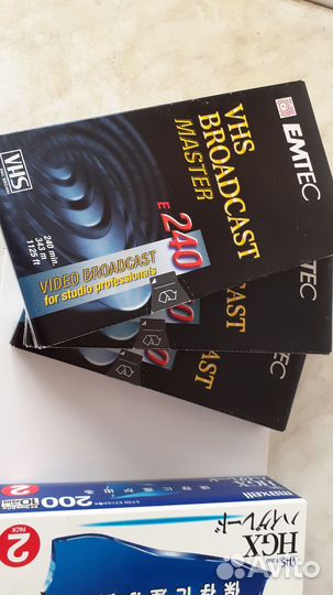 Видеокассеты emtec, Maxell, VHS