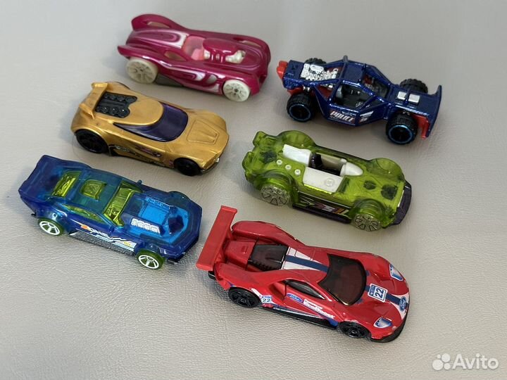 Машинки Hot Wheels
