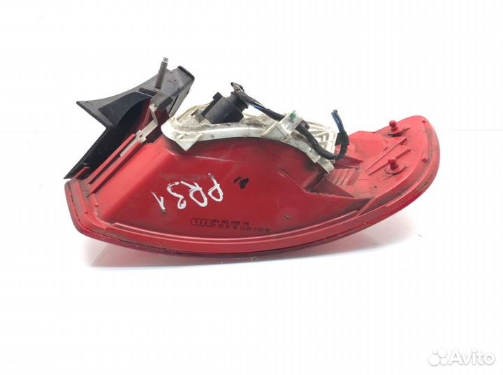 Фонарь 8P4945095E Audi A3 8P (2003-2012)