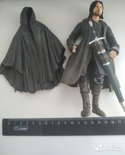 Машинка Volkswagen, властелин колец, фея