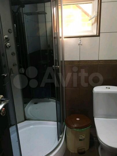 Комната 17 м² в 6-к., 3/3 эт.