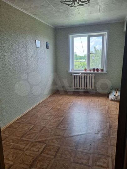 Комната 40 м² в 5-к., 5/5 эт.