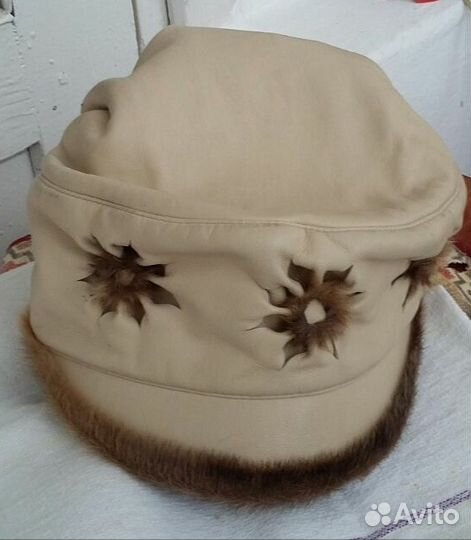 Шапка кожаная,новая