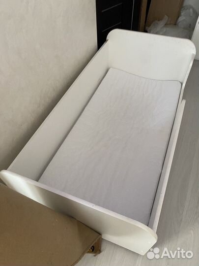 Детские кроватки