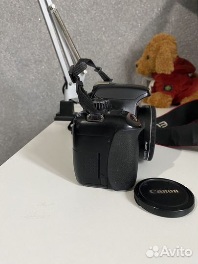 Зеркальный фотоаппарат canon eos x4