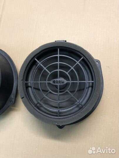 8R0035411 Штатные динамики Sonavox Audi A4B