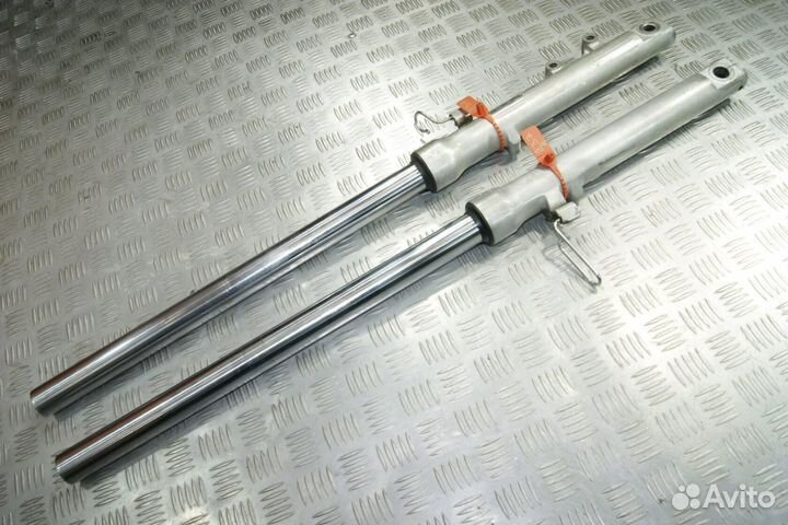 Перья вилки Kawasaki Vulcan 400, EN400