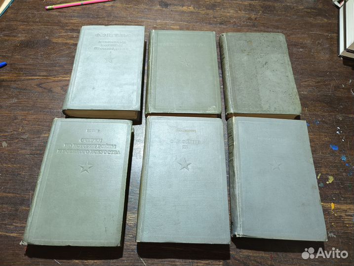 Серия Библиотека командира