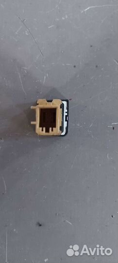 Кнопка ESP на Volkswagen Passat B6