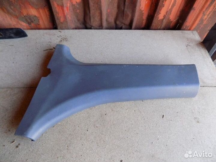 Обшивка стойки Accent II (+тагаз) 2000-2012