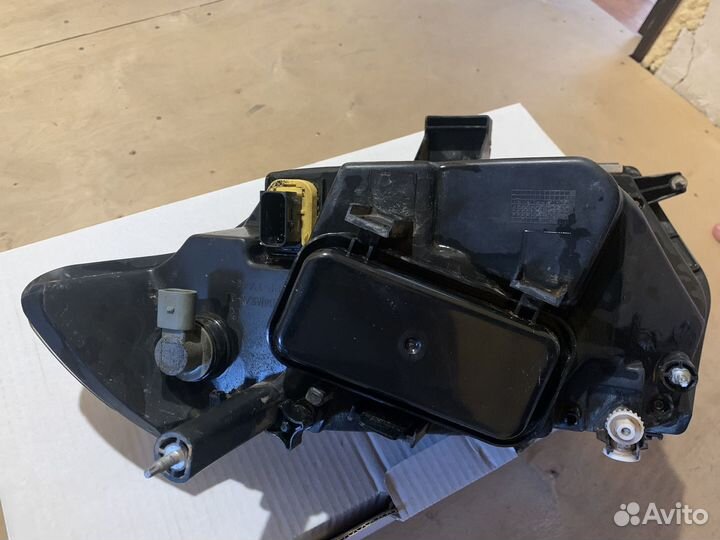 Фара правая УАЗ патриот