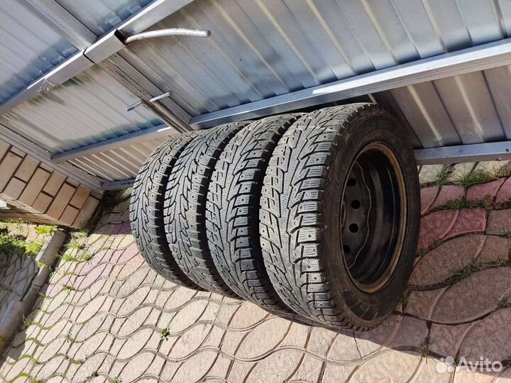 Hankook Winter I'Pike 195/65 R15