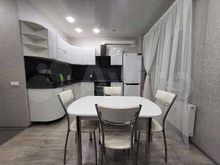 1-к. квартира, 38 м², 4/14 эт.