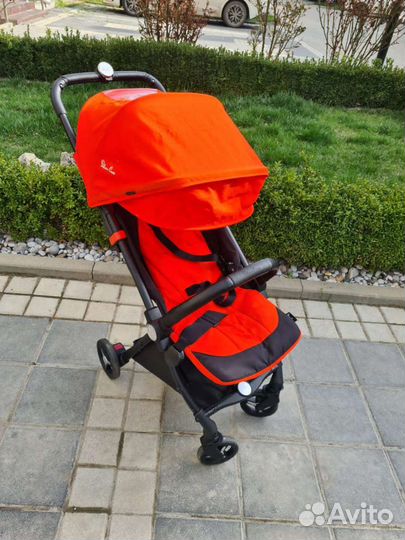 Прогулочная коляска 2 в 1