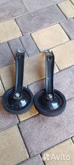 Дополнительные колеса для детского велосипеда