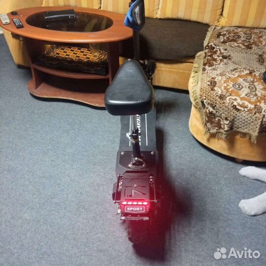 Самокат взрослый электрический