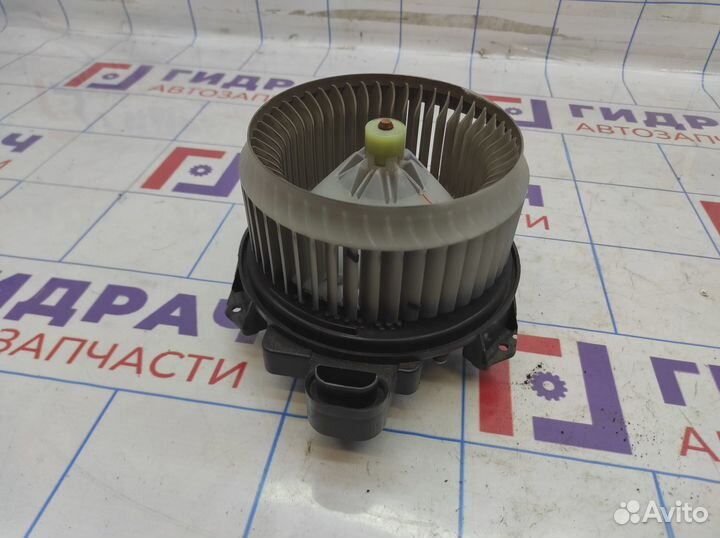 Моторчик отопителя Toyota Auris (E150) 87103-02150