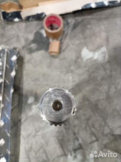 Вал тормозной правый Мерседес Актрос Аксор Атего