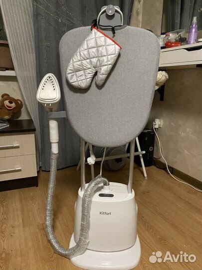 Вертикальный отпариватель Kitfort KT-975