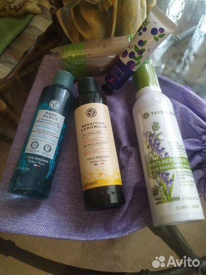 Уходовая косметика для женщин,ив Роше,пакетом