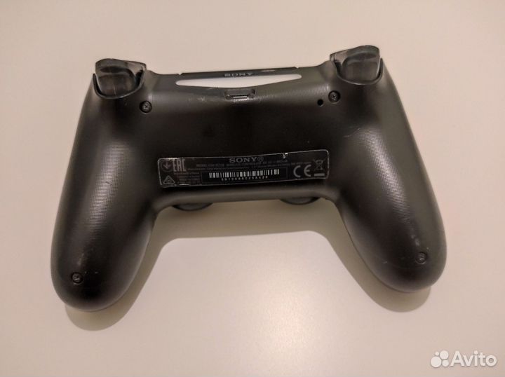 Геймпад Sony dualshock 4