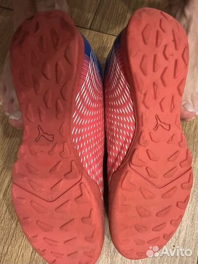 Бутсы Puma сороконожки