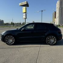 Porsche Macan Turbo 3.6 AMT, 2014, 135 000 км, с пробегом, цена 3 290 000 руб.