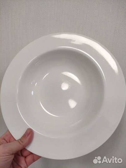 Глубокие фарфоровые тарелки Wilmax (England) 23 см