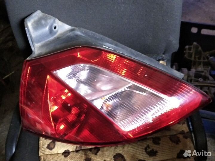Задние фонари Рено Меган 2