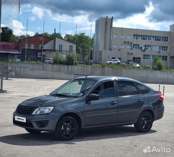 LADA Granta 1.6 МТ, 2016, 196 000 км