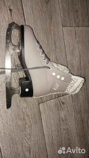 Коньки детские новые