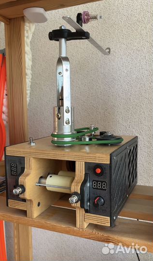 Шнуровязальная машинка