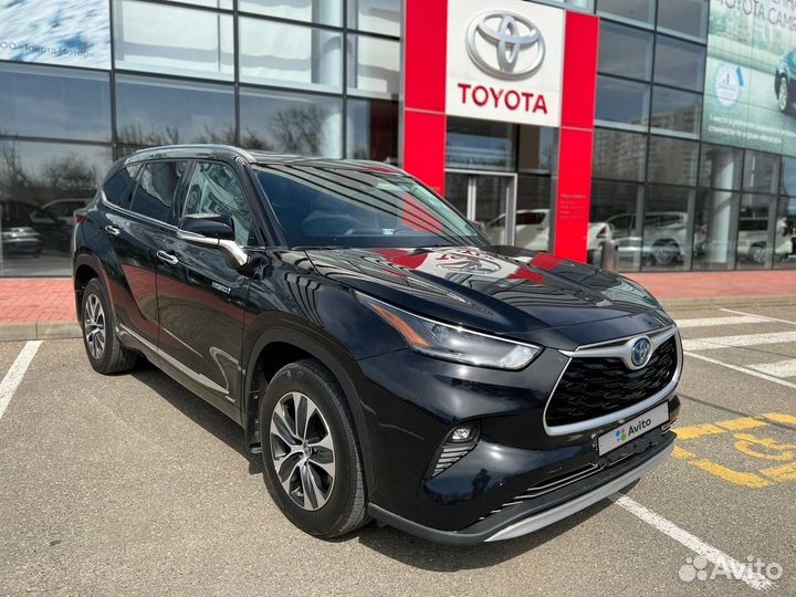 Toyota Highlander 2.5 AT, 2021, 45 000 км