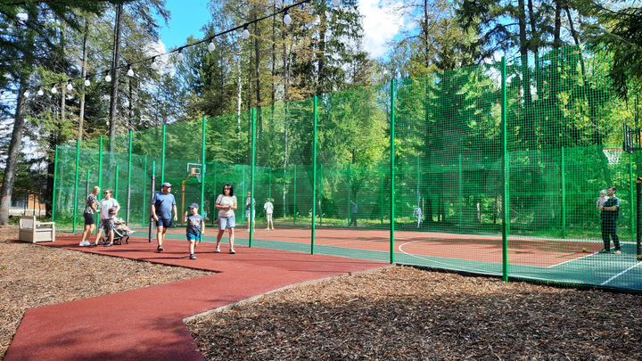 Дом 208 м² на участке 12 сот.