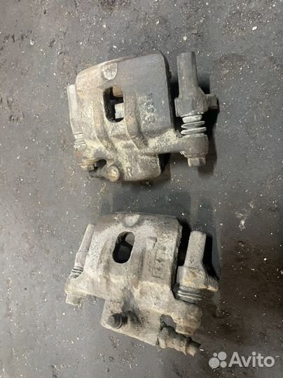 Mitsubishi lancer 9 Задний суппорт